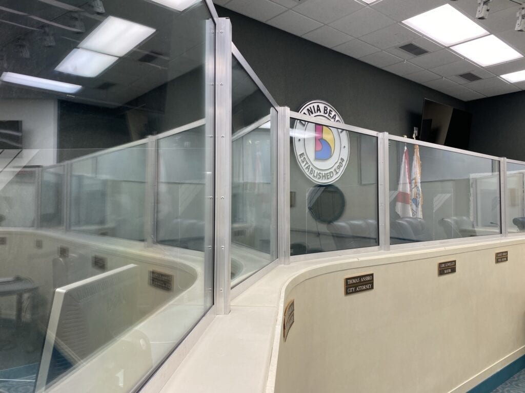 Bulletproof Glass Barrier In Front Of The Seats Of The Government Of Dania Beach